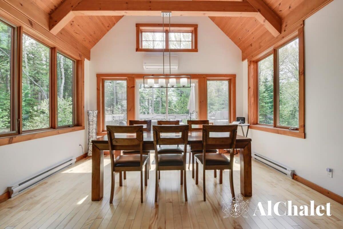 Chalet A-Evasion- Holidays & Spa プティット・リヴィエール・サン・フランソワ エクステリア 写真